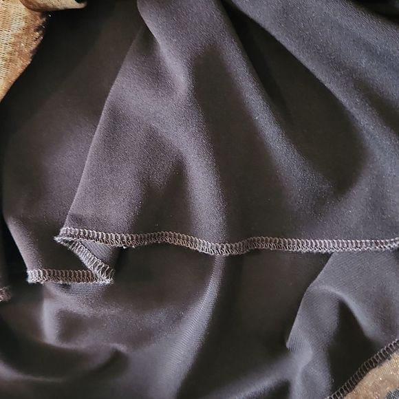 Papillon Blanc Brown and Black Sleeveless Top - Picture 8 of 10